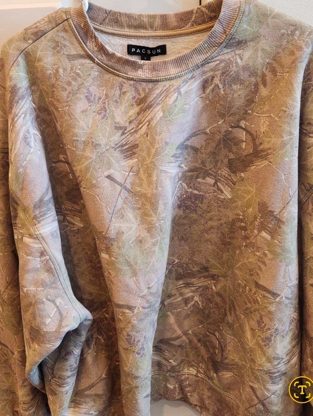 PacSun Camo Crewneck Sweatshirt in Earth Tones